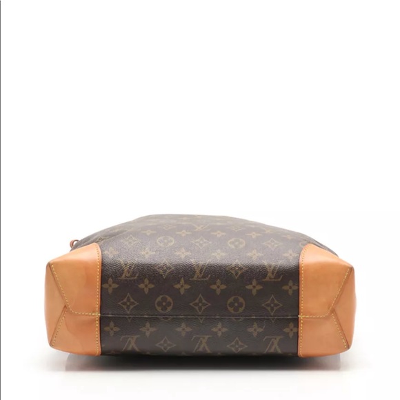 LOUIS VUITTON Berry PM Monogram shoulder bag - Picture 4 of 8